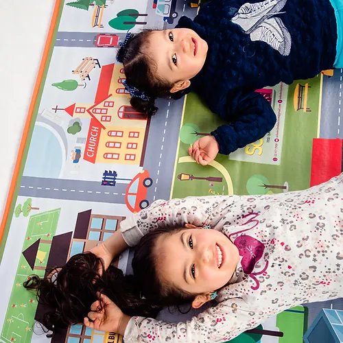 Tapete Acolchado Ciudad Bilingüe