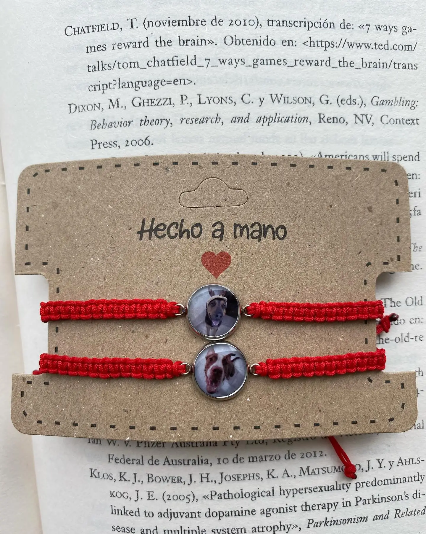 Manilla tejida a mano