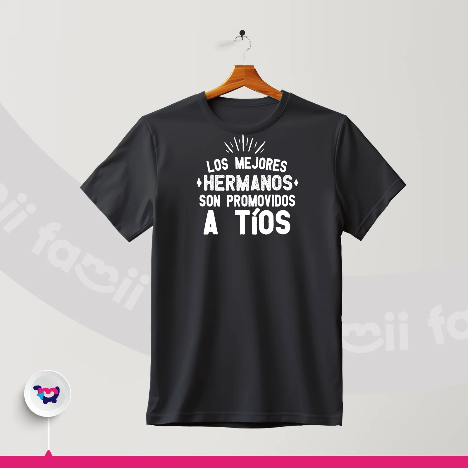 1. Camiseta “Los mejores hermanos son promovidos a tíos”