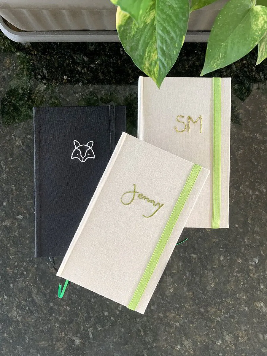 Cuaderno bordado (personalizado)