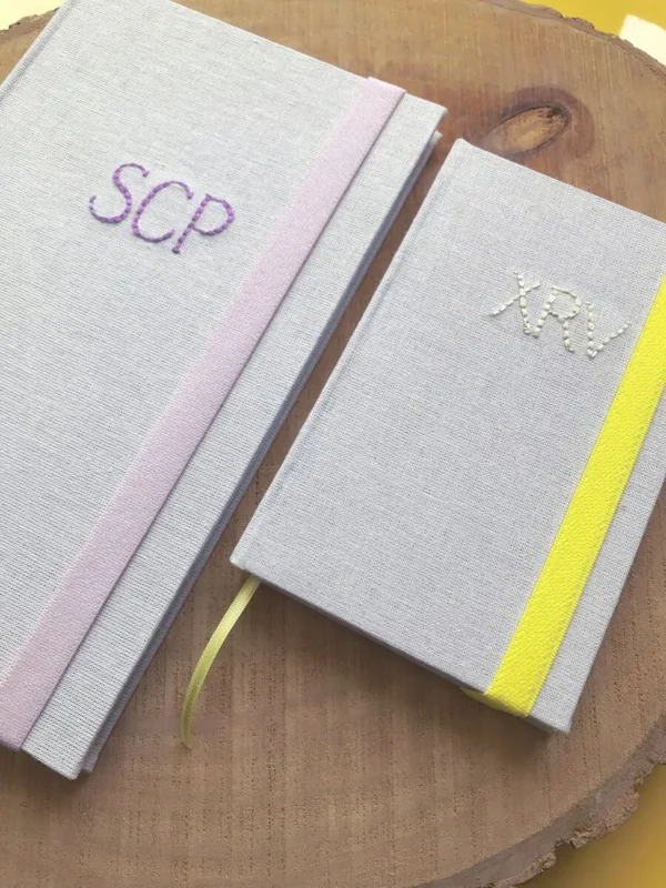 Cuaderno bordado (personalizado)